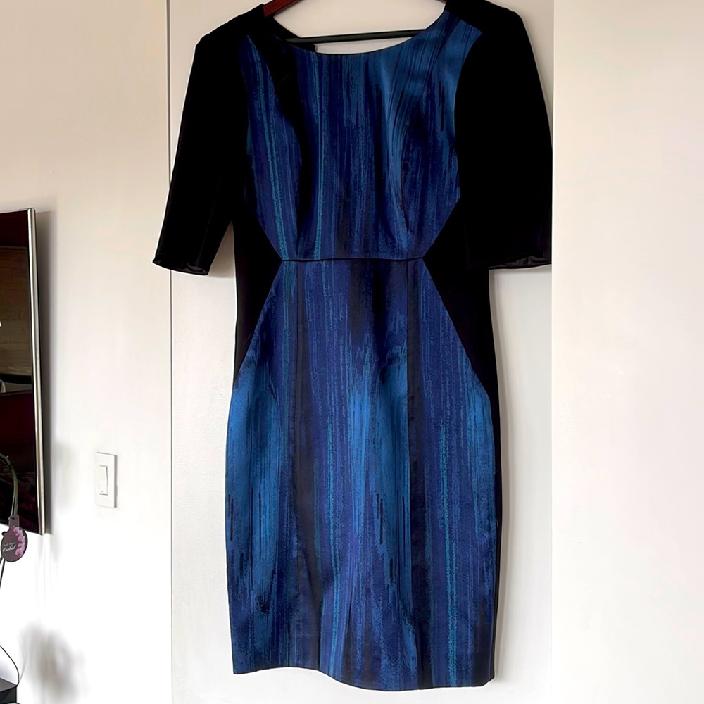 Elie Tahari Dress 3/4 Sleeve